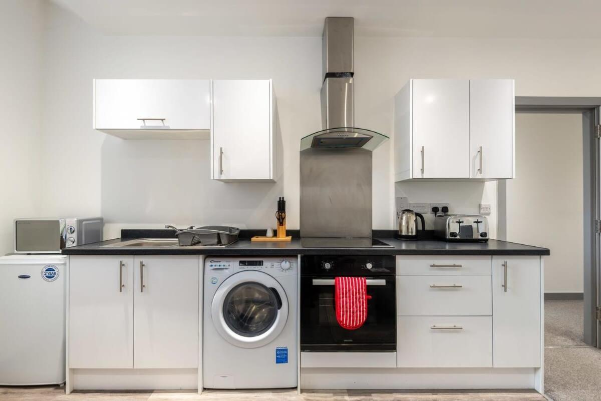 Smart 2 Bed Budget Apartment In Central ドンカスター エクステリア 写真